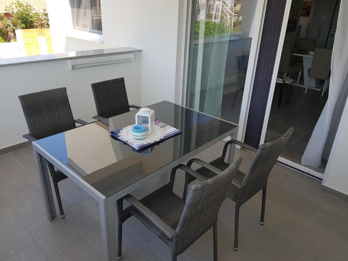 Villa Gabriel Nin Extérieur photo